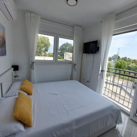Ferienhaus Maestral - Kastel Kambelovac Kaštela Extérieur photo