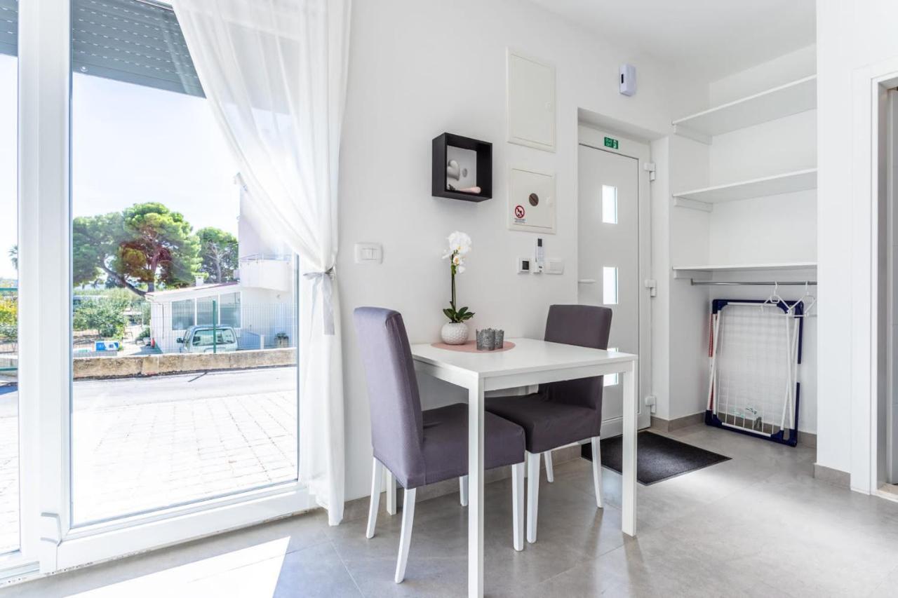 Ferienhaus Maestral - Kastel Kambelovac Kaštela Extérieur photo