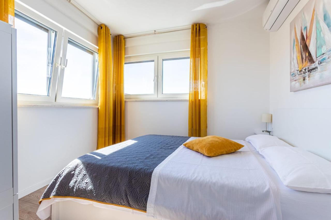 Ferienhaus Maestral - Kastel Kambelovac Kaštela Extérieur photo