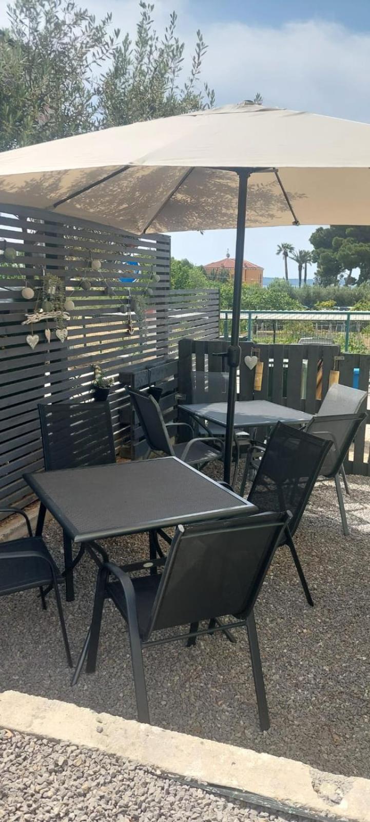 Ferienhaus Maestral - Kastel Kambelovac Kaštela Extérieur photo